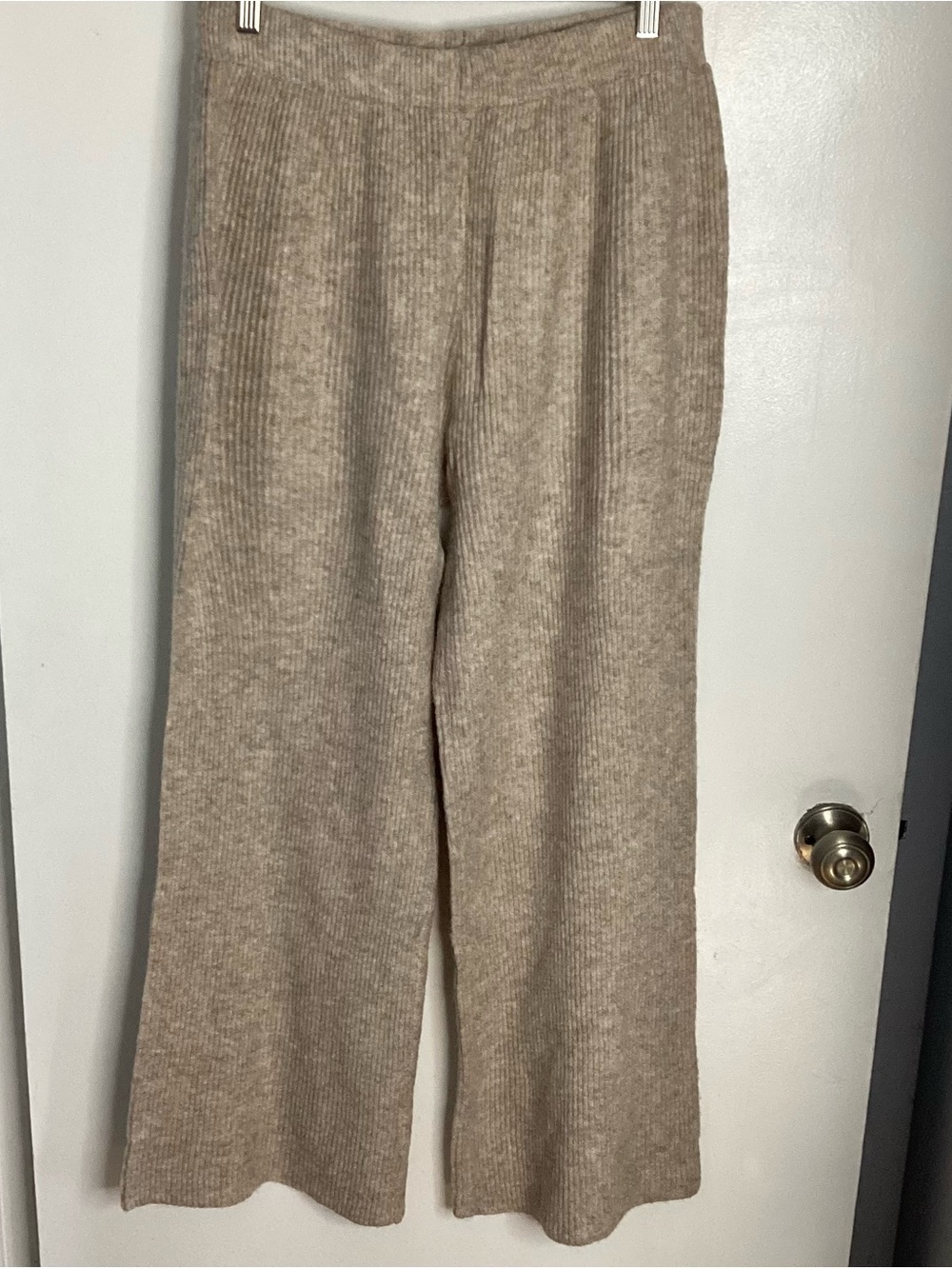 NWOT Wide-Leg Ribbed Knit Pants in Beige XXL